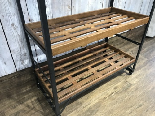 ハンガーラックのクラッシュゲート