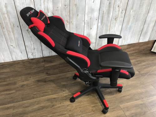 ゲーミングチェアのDXRACER