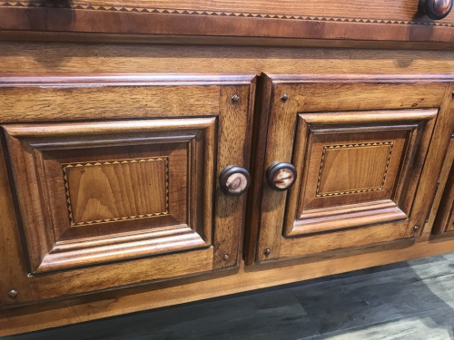 サイドボード　英国