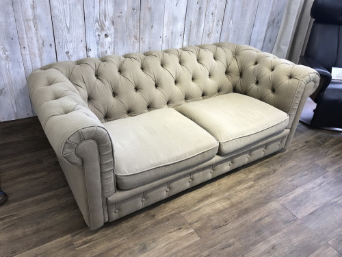 中古家具　千葉のチェスターフィールド　中古