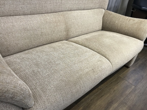 中古　karimokuのカリモク　ソファー