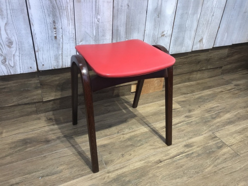 秋田木工のスツール