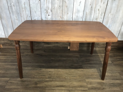 ダイニングテーブル　中古のミキモク　中古