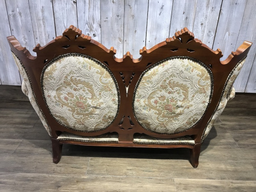 アンティークソファ　中古のソファ　中古