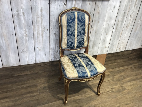ダイニングチェア 中古のクラシックデザイン