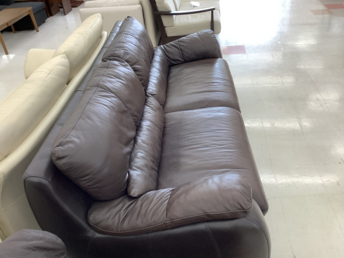ダークブラウンの千葉　買取