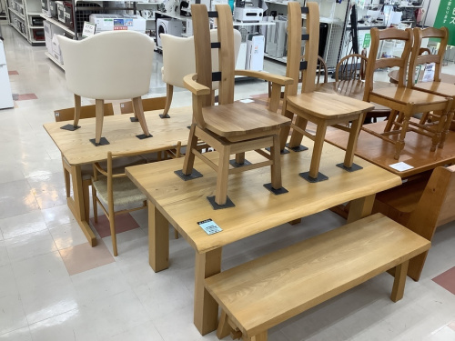 ダイニングセット　中古のソファー　中古