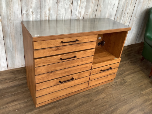 キッチンカウンター 家具 中古の東馬 家具