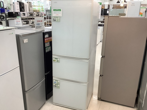冷蔵庫　中古の大型冷蔵庫　中古