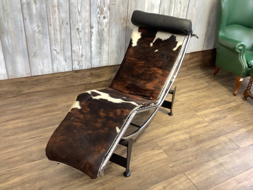 CASSINA　LC4のカッシーナ　LC4　中古