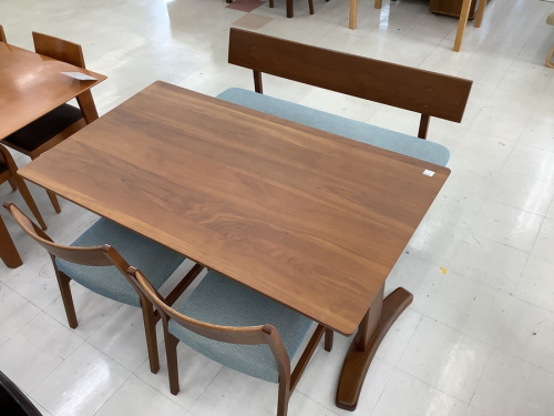 ダイニング4点セットのNAGANO INTERIOR