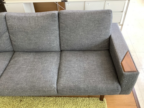 UNICOの中古　ソファ
