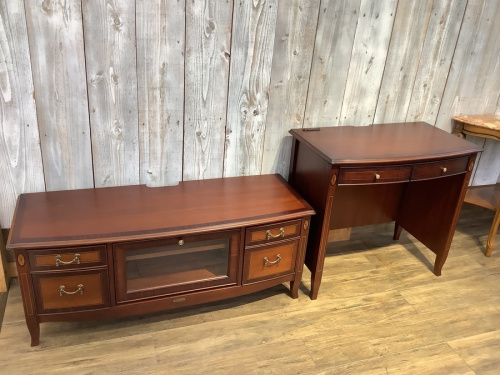 東海家具　テレビボード　中古の東海家具　デスク　中古