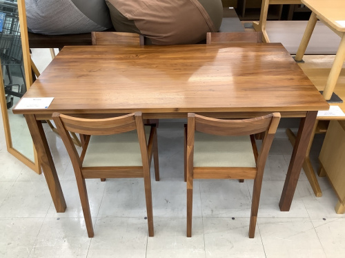 中古家具の無印良品