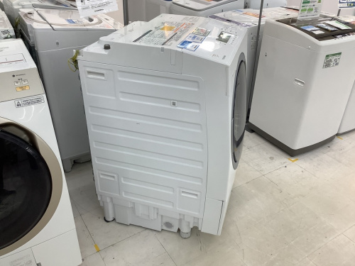 ドラム式洗濯乾燥機のTOSHIBA　トウシバ