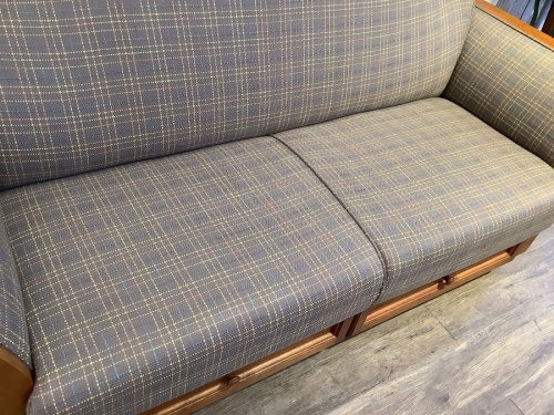 カリモク　中古