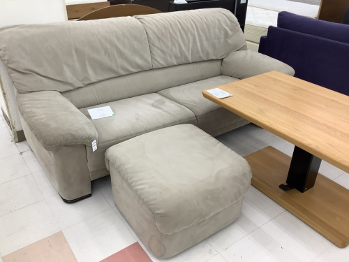 ニトリ　中古のカウチソファ　中古