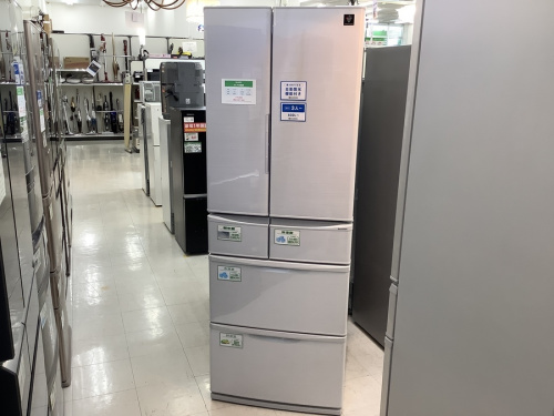 冷蔵庫　中古の大型冷蔵庫　中古
