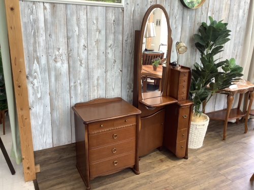 千葉　中古　家具　のROYALWOOD　中古