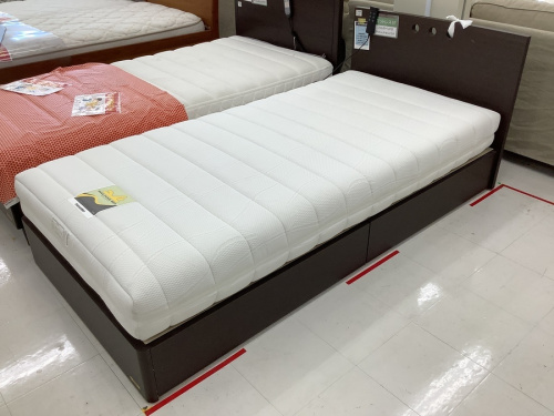 中古　ベッドのベッド