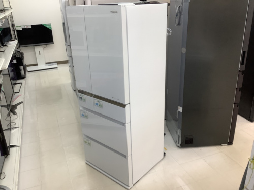 6ドア冷蔵庫のPanasonic