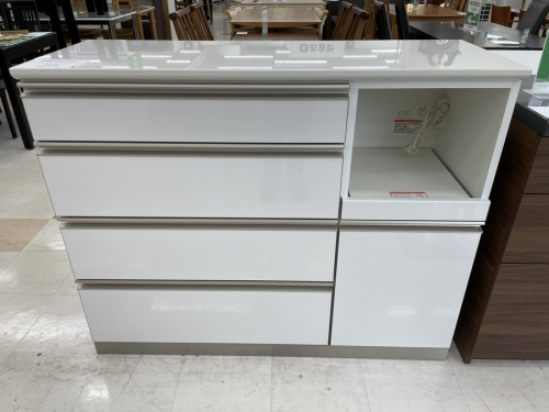 中古家具のキッチンカウンター