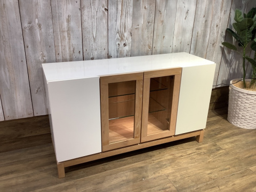 サイドボード　中古のキャビネット　中古　千葉