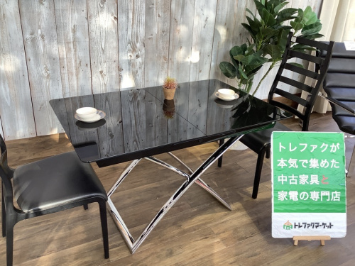 カリガリスの中古家具