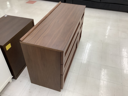 ローチェストの大塚家具(IDC)