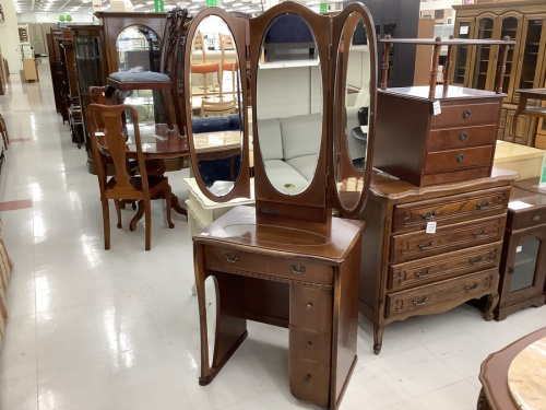 新入荷のキュリオケース