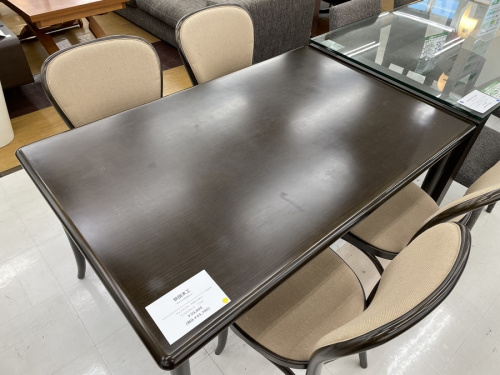 ダイニングセットの特選家具