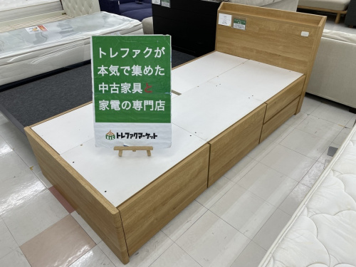 ニトリやSimmons(シモンズ)など シングルからダブルまで中古ベッド多数