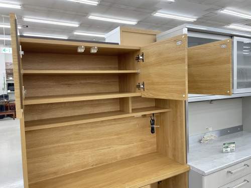 食器棚のレンジボード