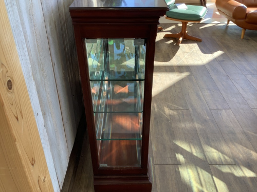 キュリオケースの東海家具