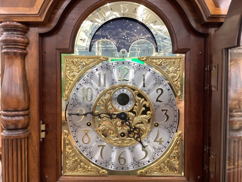 中古家具のホールクロック