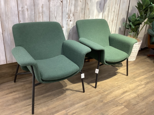 中古家具のラウンジチェア