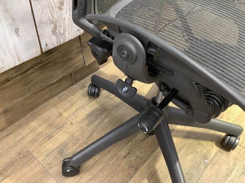 オフィスチェアの特選家具