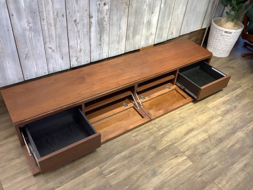 【美品‼️】アクタス(スタジオアルファトレーディング) 127cm幅ローボード ACTUS（アクタス）】北欧デザインのローチェスト（SHINE 140）が