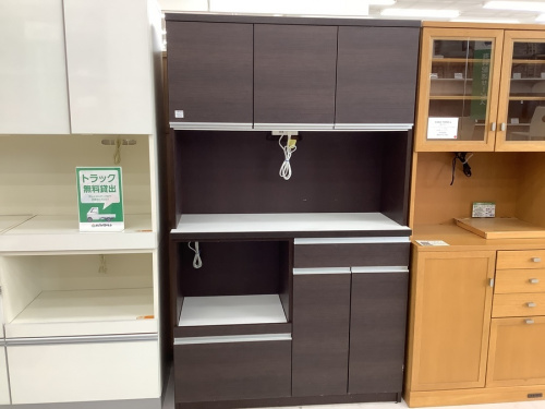 新入荷のキッチンボード