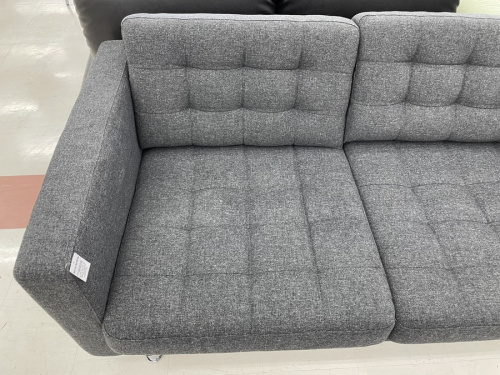 ソファのIKEA