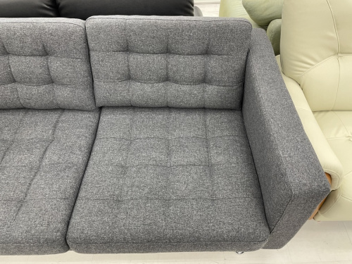 IKEAのデスク