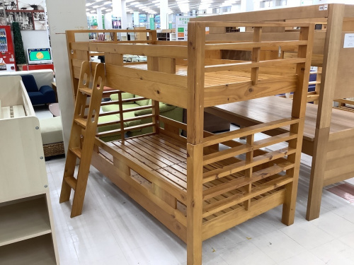 ニトリの大塚家具
