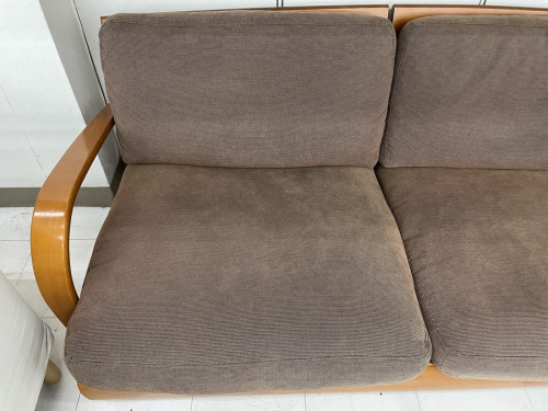 中古家具のソファ