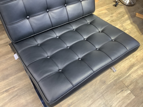 IDC大塚家具】モダンデザインの代表作、バルセロナチェアが入荷しま