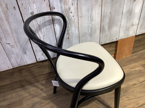 特選家具の大塚家具