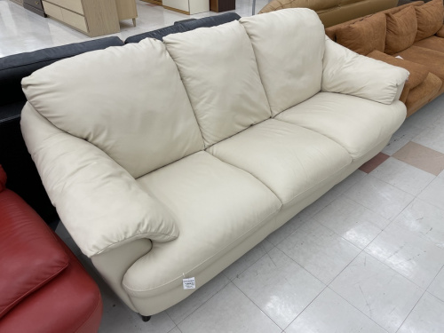 IKEAのニトリ