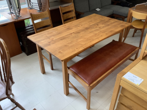 ダイニング4点セットのSUNKOH