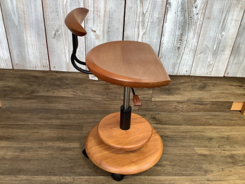 飛騨のムーンスツール