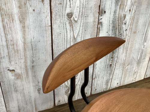 ムーンスツールの特選家具