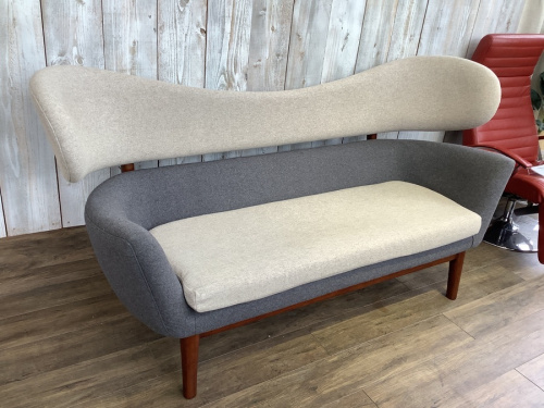 中古家具のソファ